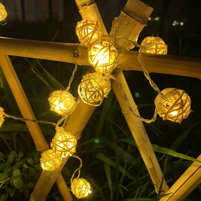 ソーラーグローブストリングライト 屋外用 20LED 5m  - Outdoor Power For Gazebo のレビューと価格
